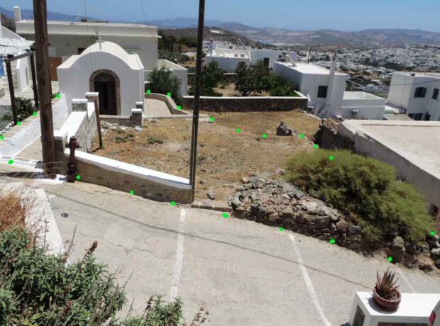 Οικόπεδο 176 m2 με Εκκλησάκι 36 m2, ΠΛΑΚΑ